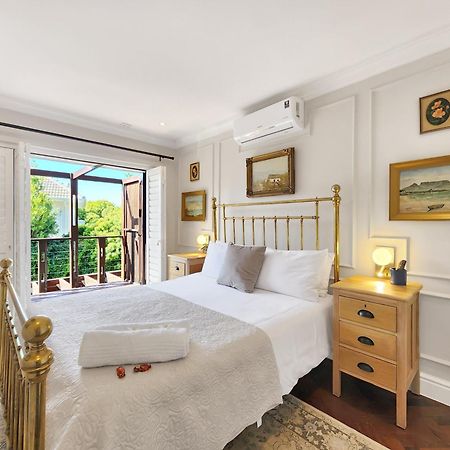 Branch & Vine Cottages - Constantia - Formerly Pinoak Cottages Kaapstad Buitenkant foto