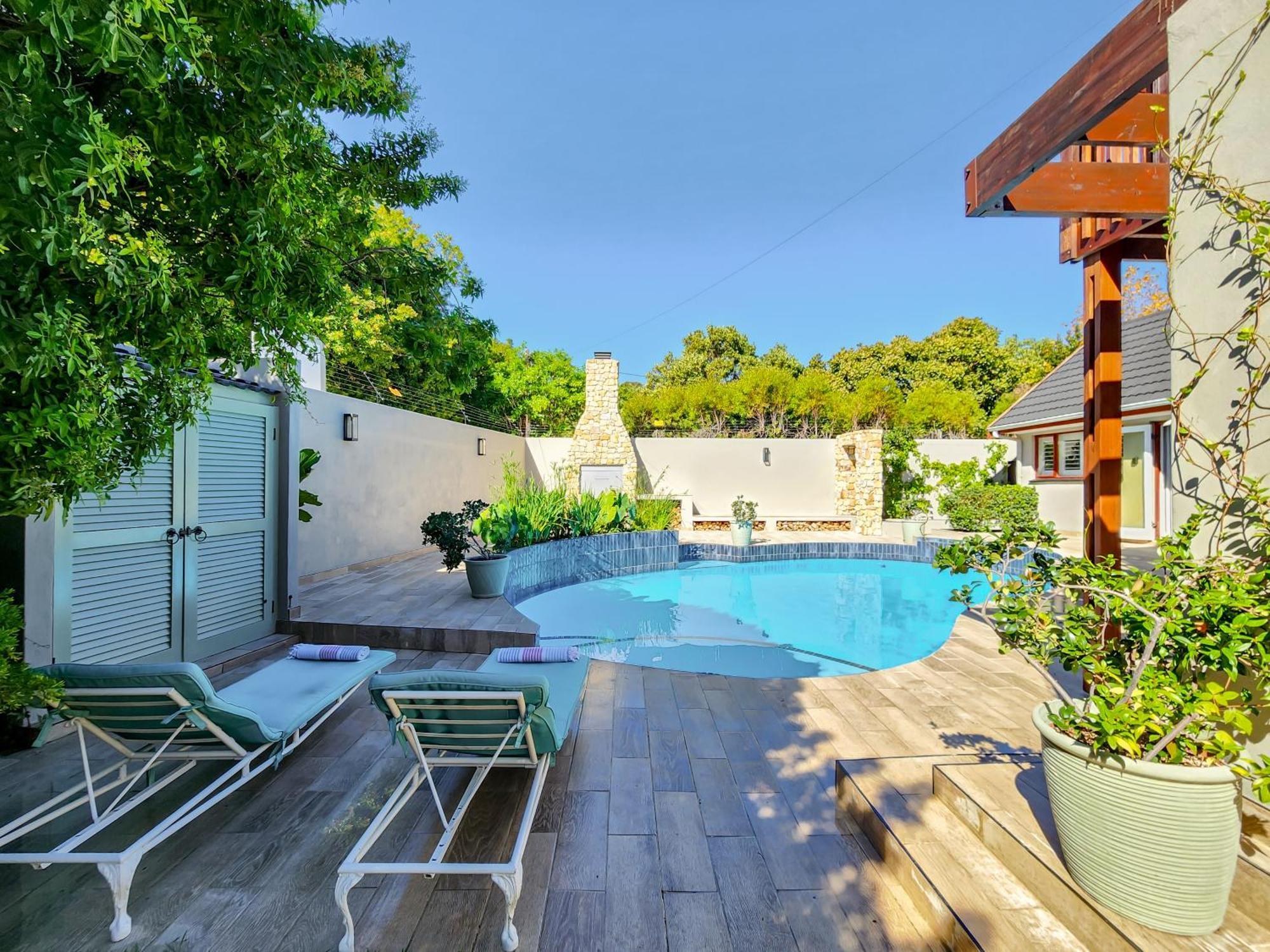 Branch & Vine Cottages - Constantia - Formerly Pinoak Cottages Kaapstad Buitenkant foto