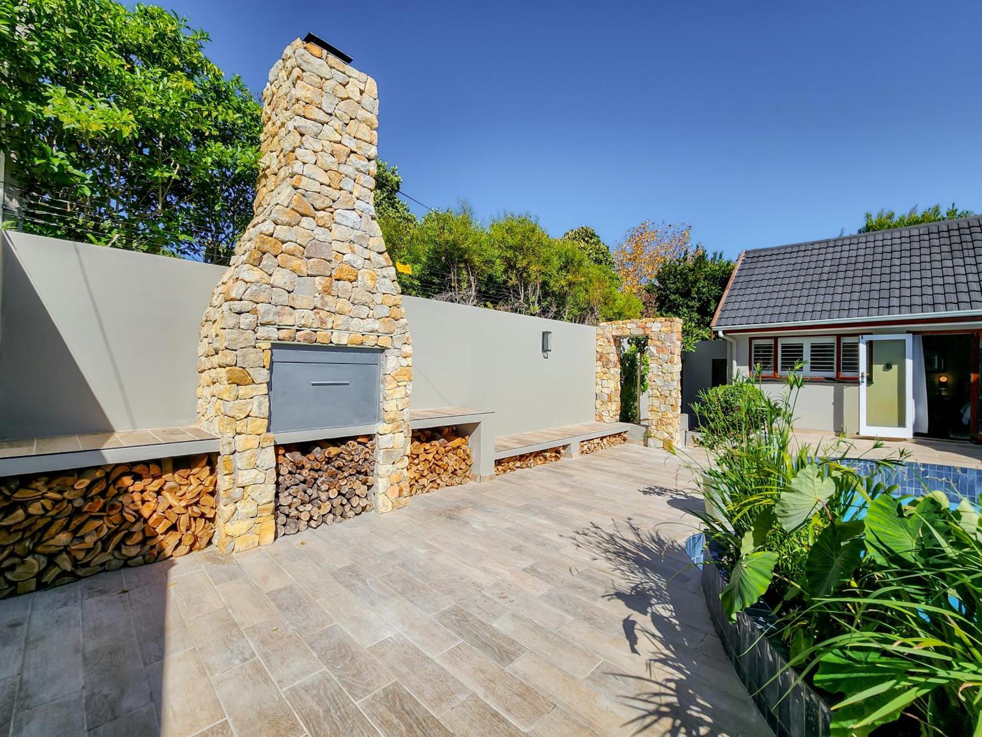 Branch & Vine Cottages - Constantia - Formerly Pinoak Cottages Kaapstad Buitenkant foto