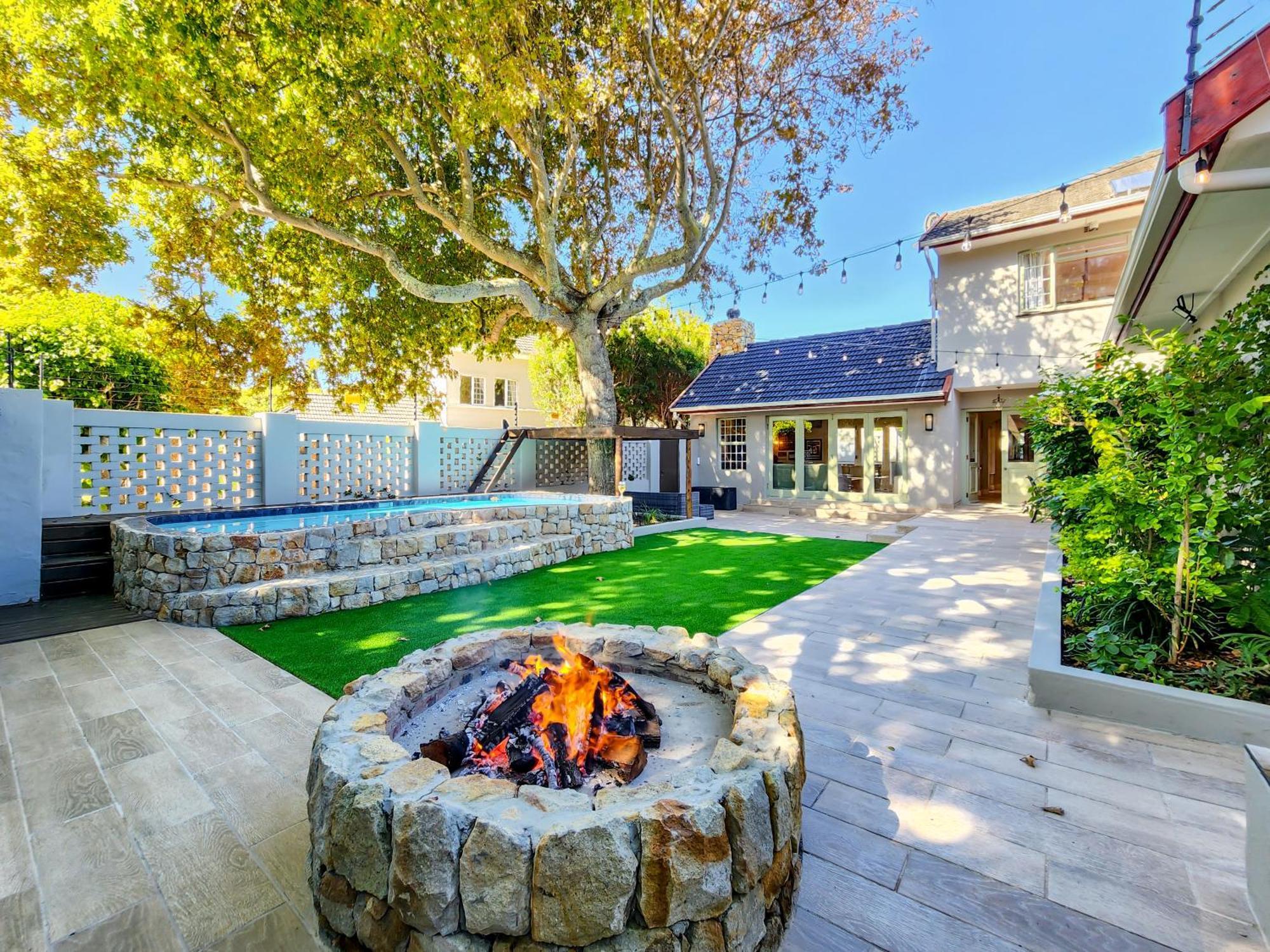 Branch & Vine Cottages - Constantia - Formerly Pinoak Cottages Kaapstad Buitenkant foto