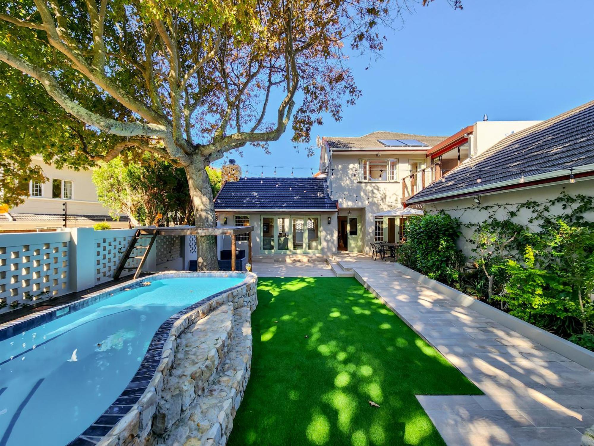 Branch & Vine Cottages - Constantia - Formerly Pinoak Cottages Kaapstad Buitenkant foto