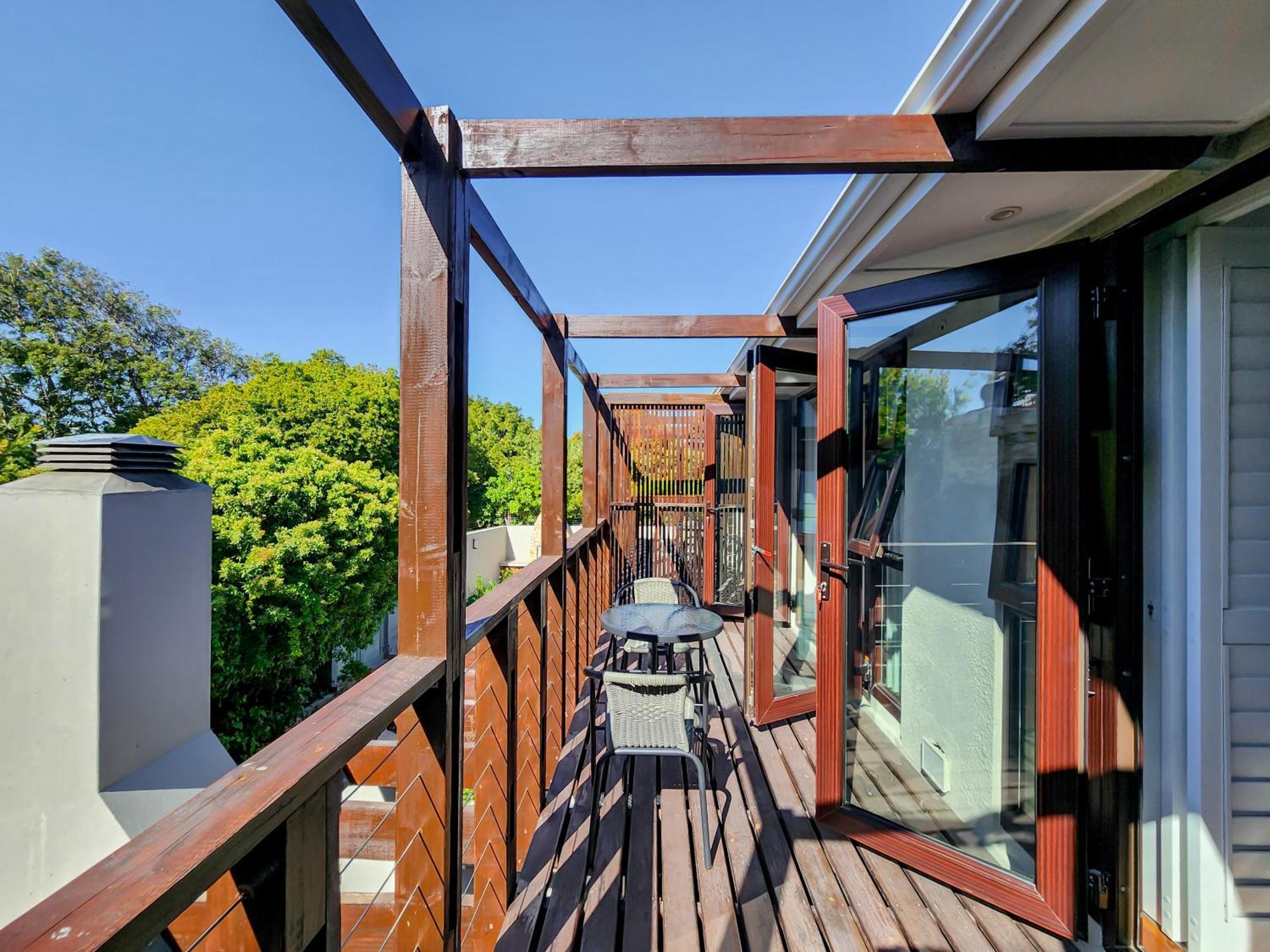 Branch & Vine Cottages - Constantia - Formerly Pinoak Cottages Kaapstad Buitenkant foto