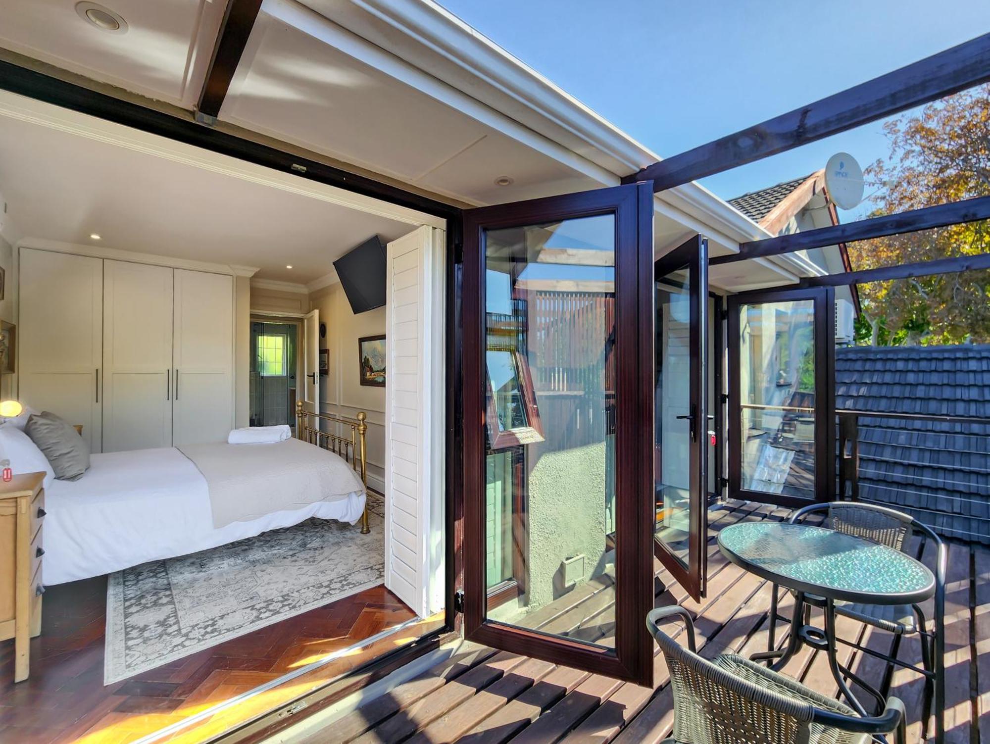 Branch & Vine Cottages - Constantia - Formerly Pinoak Cottages Kaapstad Buitenkant foto