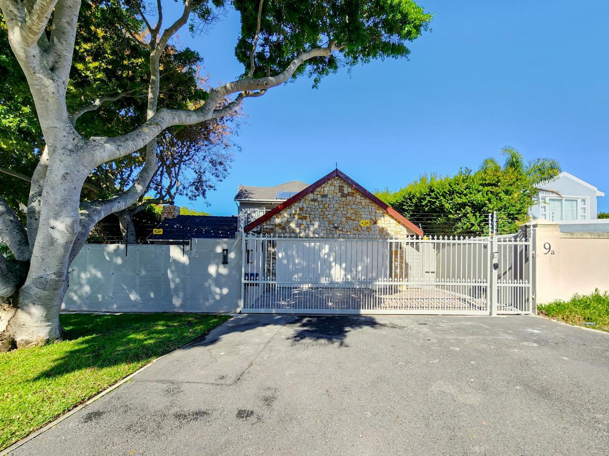 Branch & Vine Cottages - Constantia - Formerly Pinoak Cottages Kaapstad Buitenkant foto