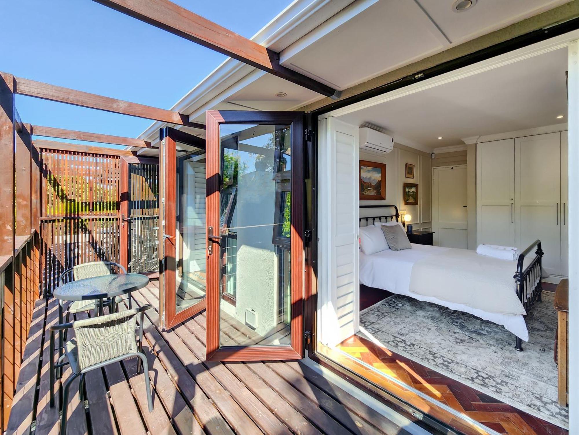 Branch & Vine Cottages - Constantia - Formerly Pinoak Cottages Kaapstad Buitenkant foto