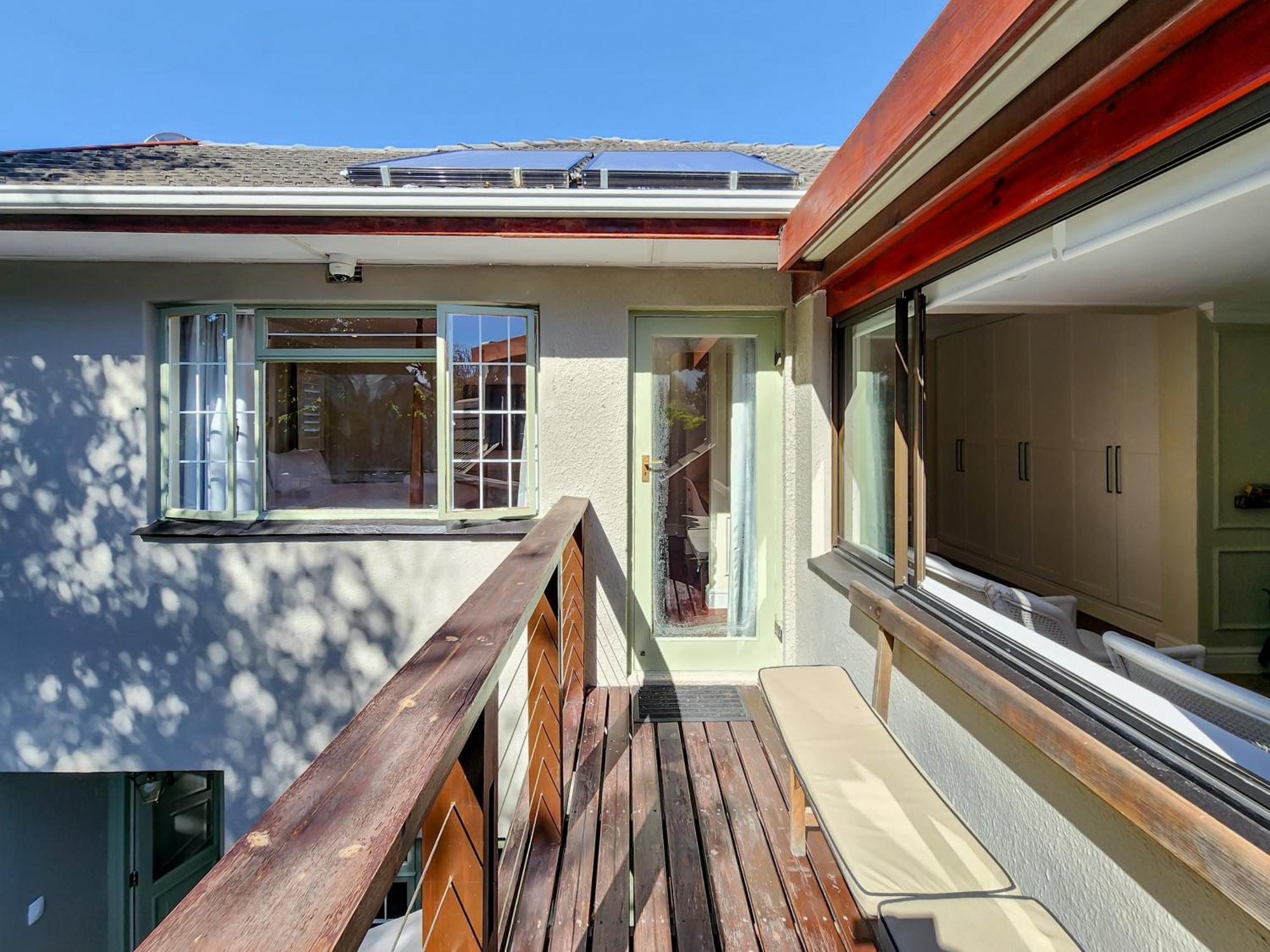 Branch & Vine Cottages - Constantia - Formerly Pinoak Cottages Kaapstad Buitenkant foto