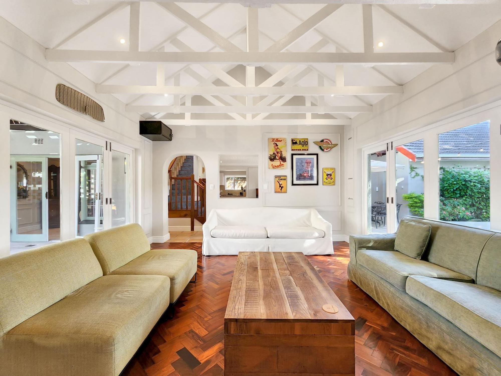 Branch & Vine Cottages - Constantia - Formerly Pinoak Cottages Kaapstad Buitenkant foto