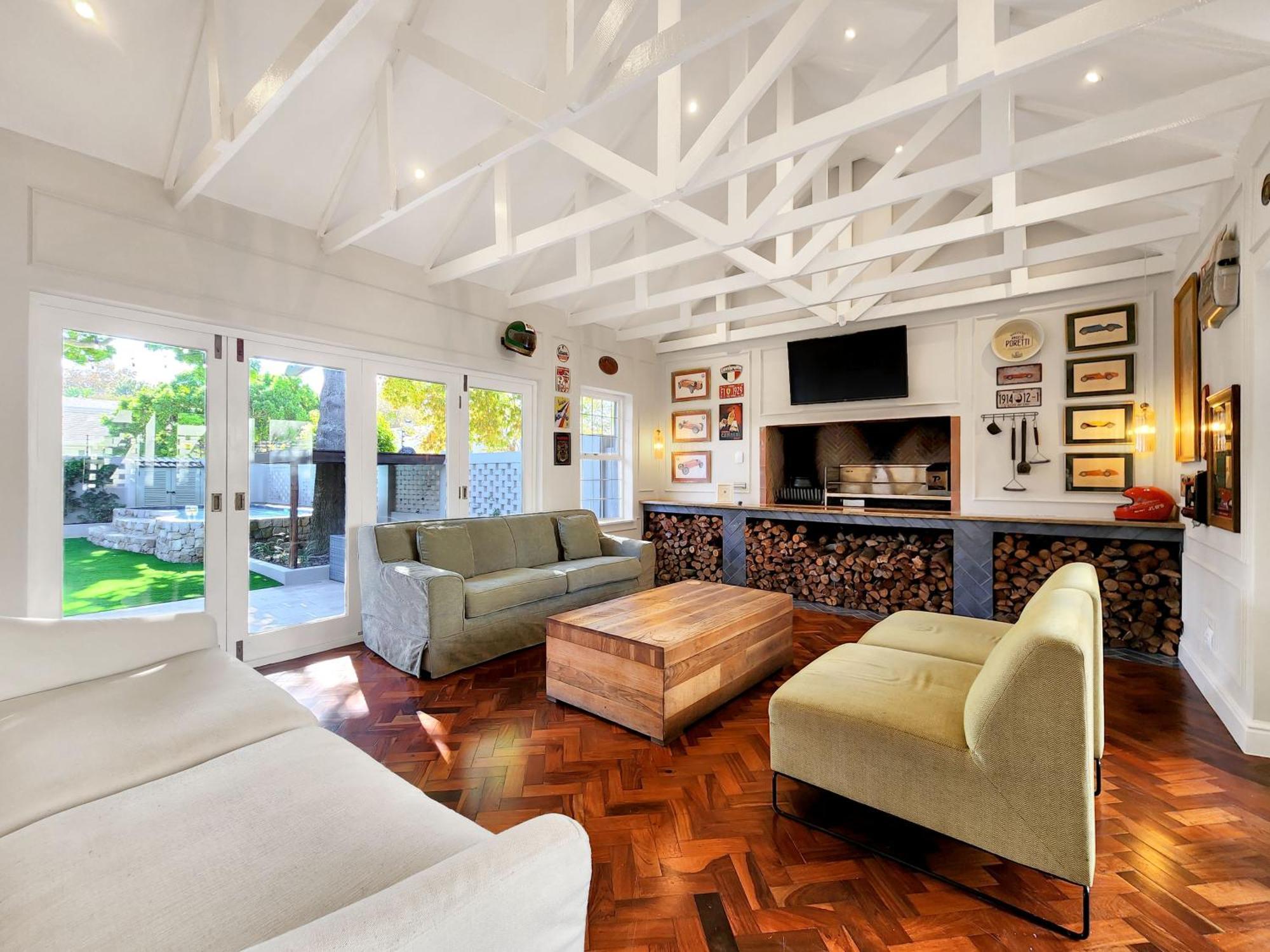 Branch & Vine Cottages - Constantia - Formerly Pinoak Cottages Kaapstad Buitenkant foto